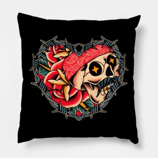 Skull rock rose Pillow