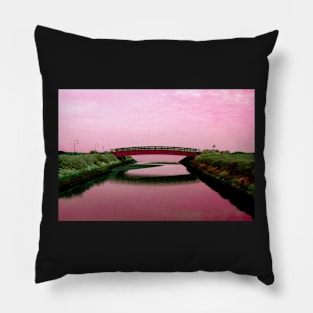 Bridge at Point Ormond, dusk Pillow