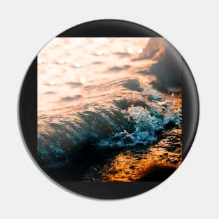 Japan - 'Sunset Wave' Pin