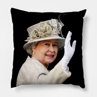 Legendary Queen 1926-2022 Pillow