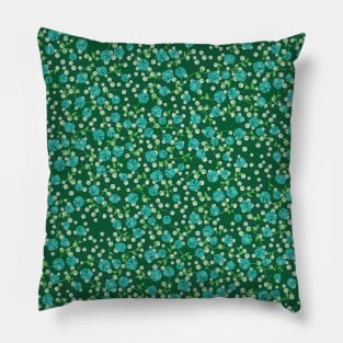 Green Floral Pattern Pillow