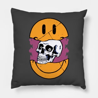 SKULL INSIDE Pillow