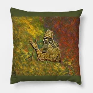 THe Assyrian King Pillow