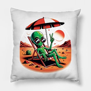 alien chilling Pillow