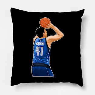 Dirk Nowitski #41 Shoots Pillow