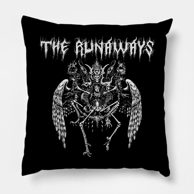 the runaways ll darknes Pillow by low spirit