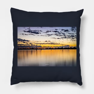 Lake Mulwala, Yarrawonga, Victoria, Australia. Pillow