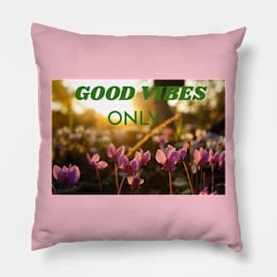 Tulip_Good Vibes Pillow