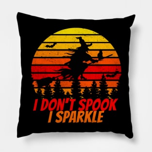 I don't spook I sparkle halloween vintage sunset witch Pillow