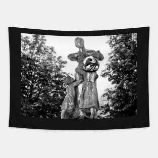 Funny Hilarious Statue street art Graffiti Tapestry