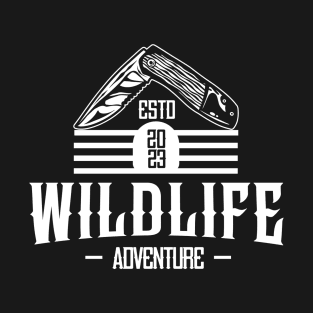 Cabin life and knife T-Shirt