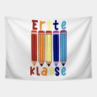 Erste Klasse Stifte Schulbeginn 2022 T shirt Tapestry