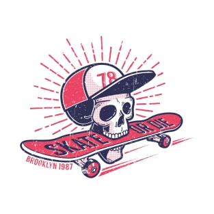 Cool youth skateboarding authentic retro street emblem with skull in baseball cap T-Shirt