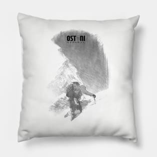 Ostuni Mountain Climbing Pillow