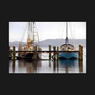 Yachts at Baretta - Tasmania T-Shirt