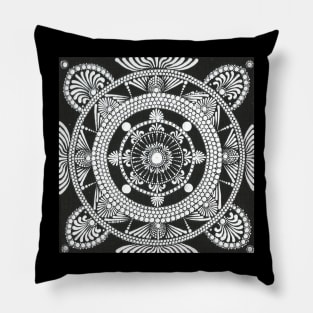 Mandala Dualidad Pillow