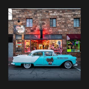 Old vintage car on Route 66 T-Shirt