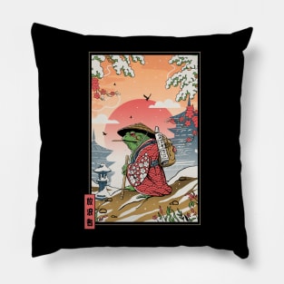 Wandering Toad Ukiyo Pillow