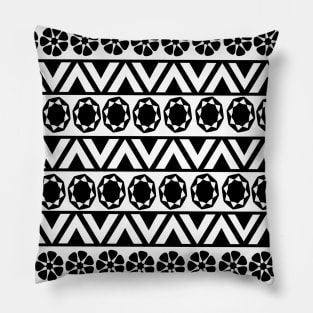 Black and white floral geometric pattern Pillow