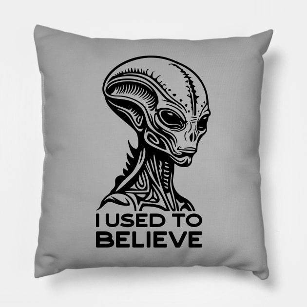 I Used to Believe. Alien Design Pillow by NeverDrewBefore