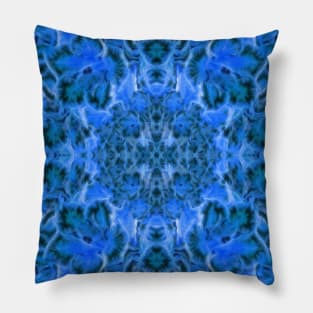 Symmetrical pattern Pillow