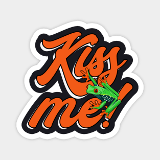 Kiss me Frog Magnet