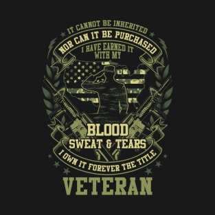 VETERAN T-Shirt T-Shirt