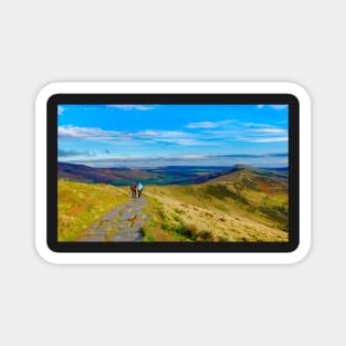 Hikers on the Great ridge, Mam Tor, Derbyshire, UK Magnet