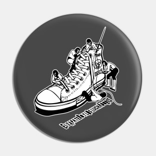 LUCHA Shoes Pin