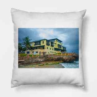 The Xanadu Mansion, Varadero Pillow