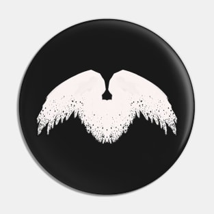 Feathery wings T-shirt Pin