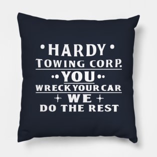 Hardy Towing Pillow