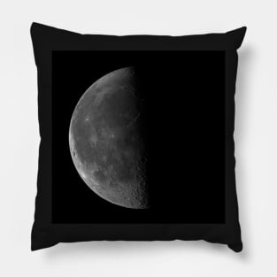 Last quarter Moon on black sky background Pillow