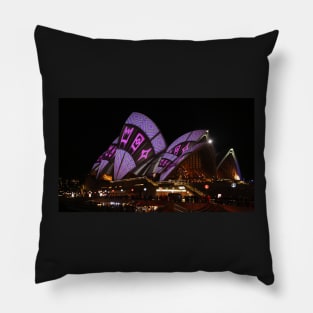 Vivid Opera Beauty Pillow