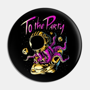 Alien astronaut to the party Pin