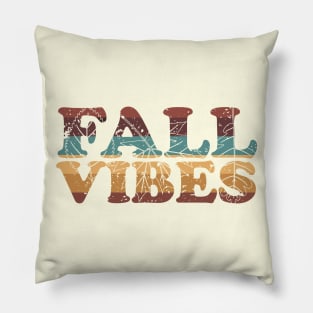 Vintage fall vibes, retro autumn leaves Pillow
