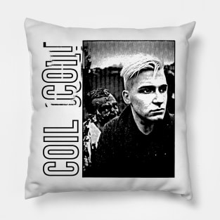 Coil ::: Retro Style Fan Design Pillow