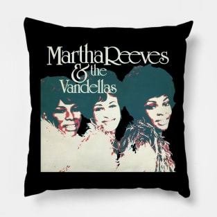 Dancin' in the Streets The Vandellas Groovy Revival Pillow