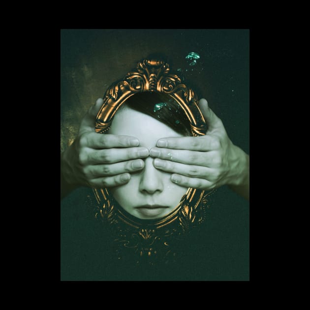 Surreal mirror by Illusory contours