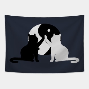 Yin yang cat Tapestry