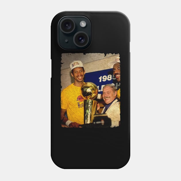 Kareem Abdul Jabbar - The Champion Phone Case by Wendyshopart