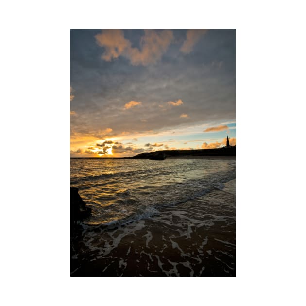 Cullercoats Bay daybreak by Violaman