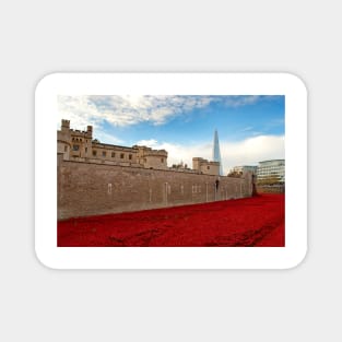 Tower of London Red Poppies UK Magnet