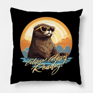 Otter Solar Eclipse Watcher, Umbraphile Eclipse Party Art Pillow