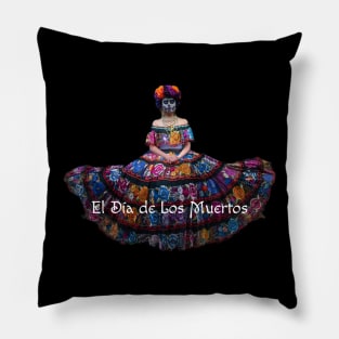 El dia de los muertos dress Pillow