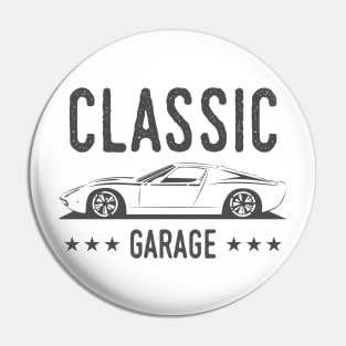 Retro supercar Pin