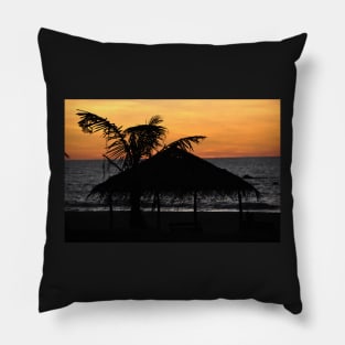 Coucher de soleil plage de Birmanie Pillow