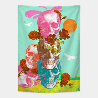 SKULLS N ROSE FIELD Tapestry