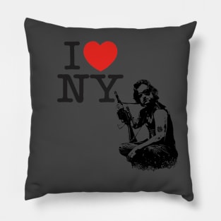 Snake Plisken loves new york Pillow