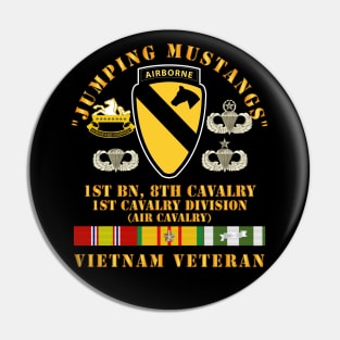 Jumping Mustangs - 1st Bn 8th Cav 1st Cav - w VN SVC Pin